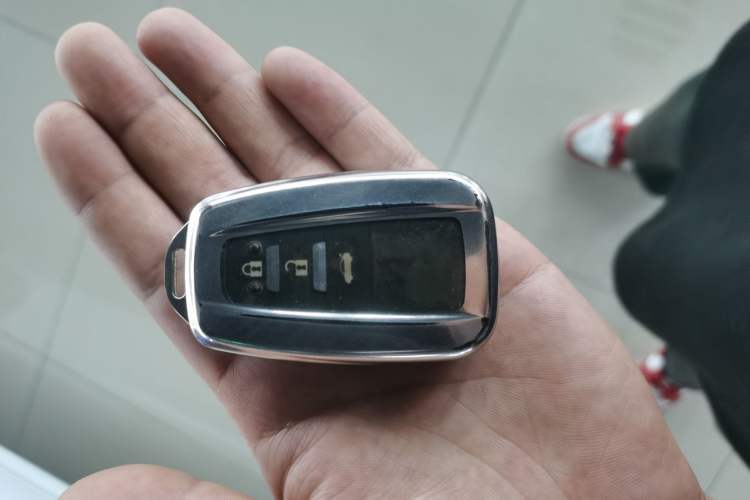 Used Toyota Allion 2022 2.0L Zunyue Edition Vehicle Key