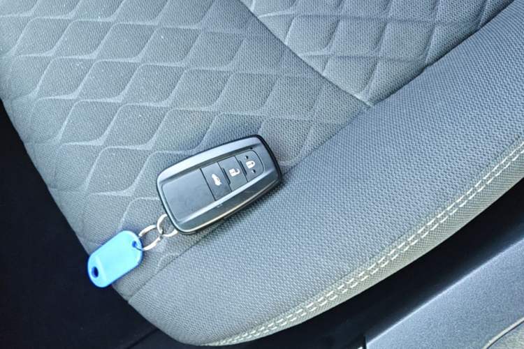 Used Toyota Allion 2022 2.0L Elite Edition Vehicle Key