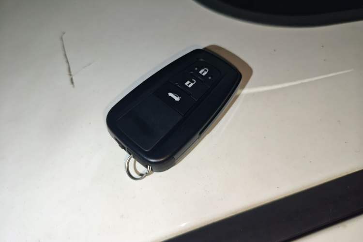 Used Toyota Allion 2022 2.0L Elite Edition Vehicle Key