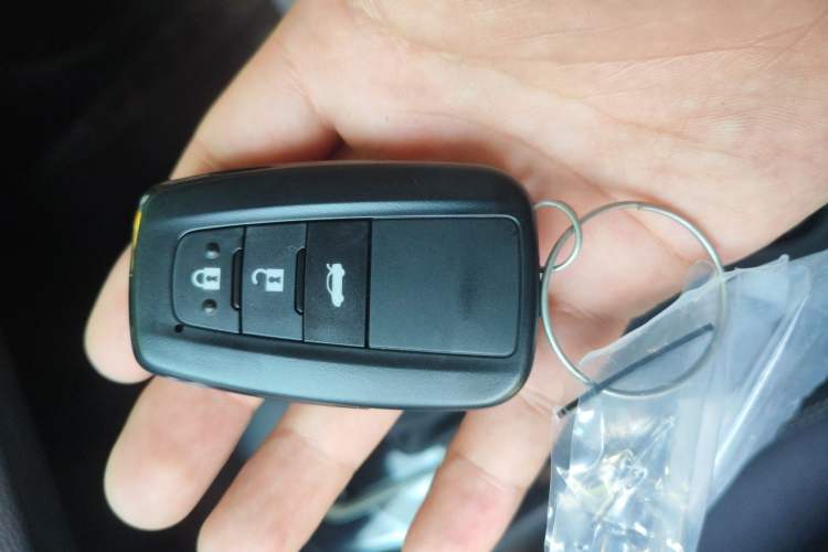 Used Toyota Allion 2022 2.0L Pioneer Edition Vehicle Key