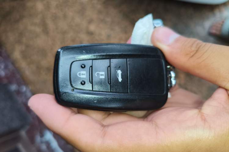 Used Toyota Allion 2022 2.0L Pioneer Edition Vehicle Key