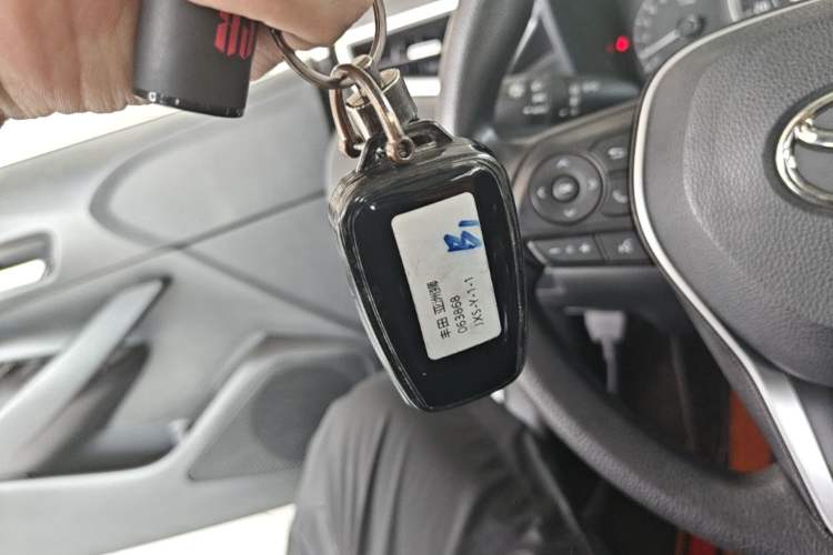 Used Toyota Allion 2022 2.0L Elite Edition Vehicle Key