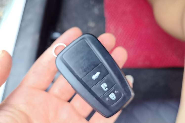 Used Toyota Allion 2022 2.0L Elite Edition Vehicle Key