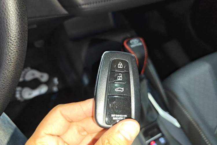 Used Toyota Allion 2022 2.0L Zunyue Edition Vehicle Key