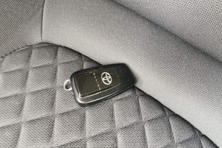 Used Toyota Allion 2022 2.0L Elite Edition Vehicle Key