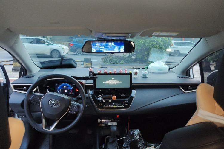 Used Toyota Allion 2023 2.0L Pioneer Edition Center Console