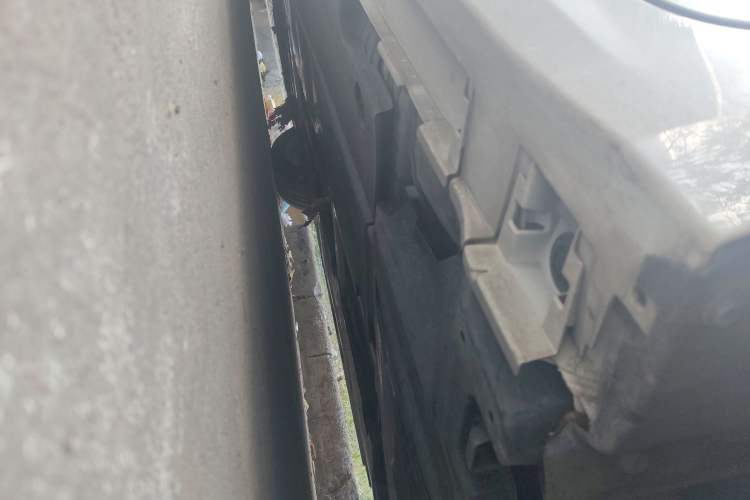 Used Toyota Allion 2023 2.0L Elite Edition Chassis Rear Left