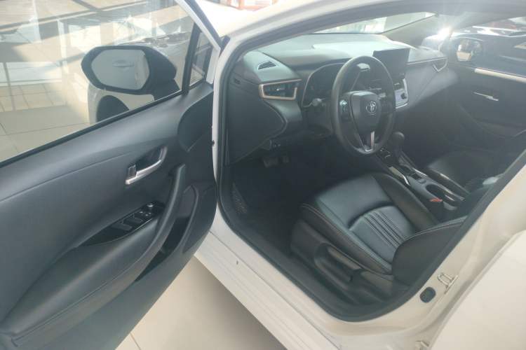 Used Toyota Allion 2023 2.0L Pioneer Edition Driver Seat