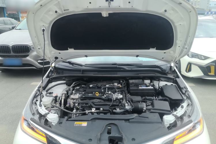 Used Toyota Allion 2023 2.0L Elite Edition Engine Bay