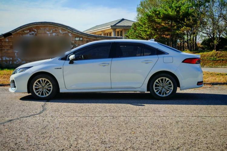 Used Toyota Allion 2023 Dual-Motor 2.0L Elite Edition Exterior 3