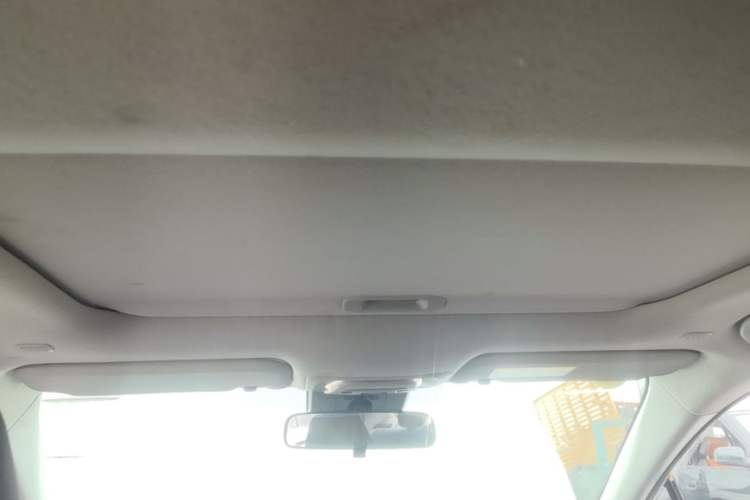 Used Toyota Allion 2023 2.0L Elite Edition Headliner
