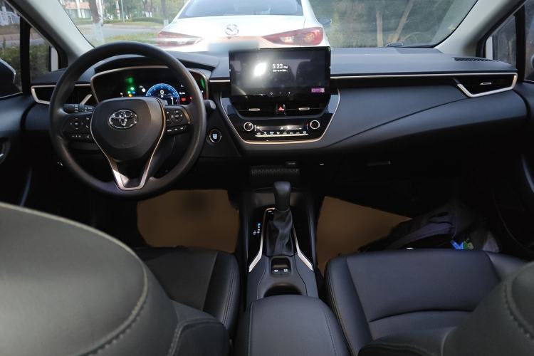 Used Toyota Allion 2023 2.0L Pioneer Edition Interior 2