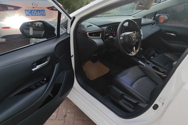 Used Toyota Allion 2023 2.0L Pioneer Edition Interior 3