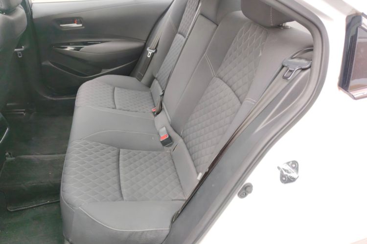 Used Toyota Allion 2023 2.0L Elite Edition Interior 4