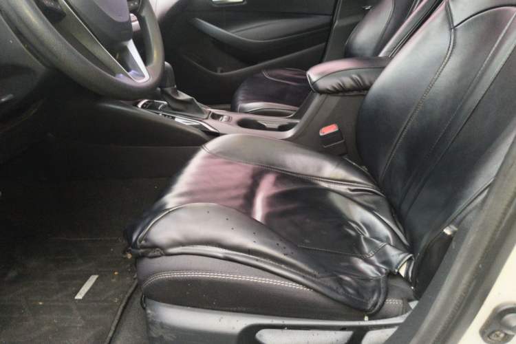 Used Toyota Allion 2023 2.0L Elite Edition Left Front Seat