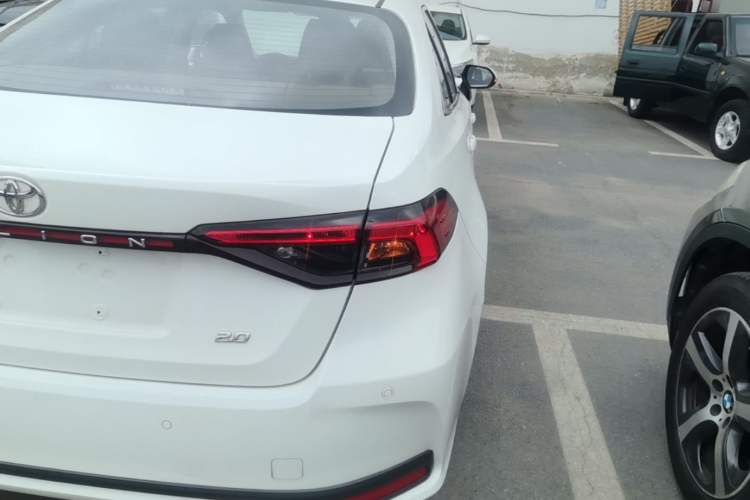 Used Toyota Allion 2023 2.0L Elite Edition Right Rear Taillight