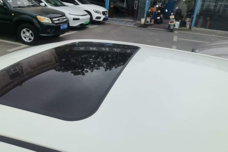 Used Toyota Allion 2023 2.0L Elite Edition Roof