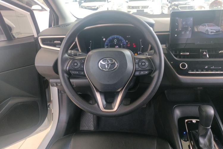 Used Toyota Allion 2023 2.0L Pioneer Edition Steering Wheel