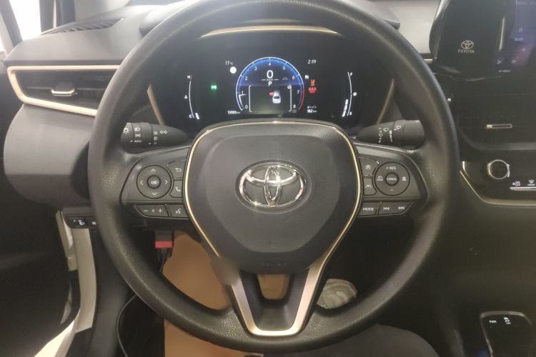 Used Toyota Allion 2023 2.0L Elite Edition Steering Wheel