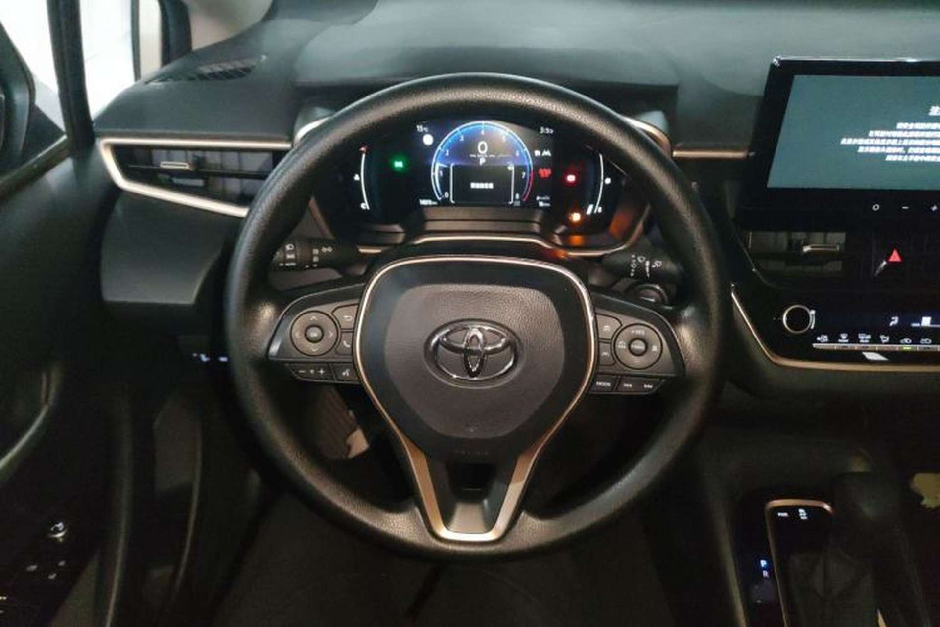Used Toyota Allion 2023 2.0L Pioneer Edition Steering Wheel