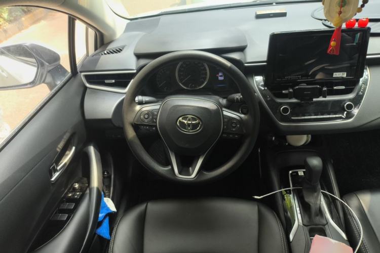 Used Toyota Allion 2023 2.0L Pioneer Edition Steering Wheel