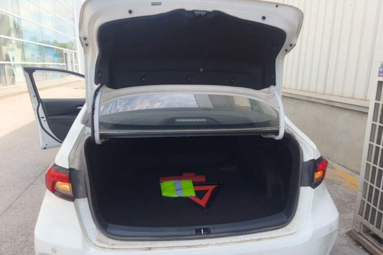 Used Toyota Allion 2023 2.0L Pioneer Edition Trunk