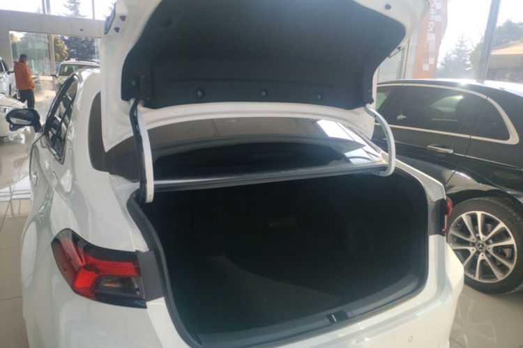 Used Toyota Allion 2023 2.0L Pioneer Edition Trunk