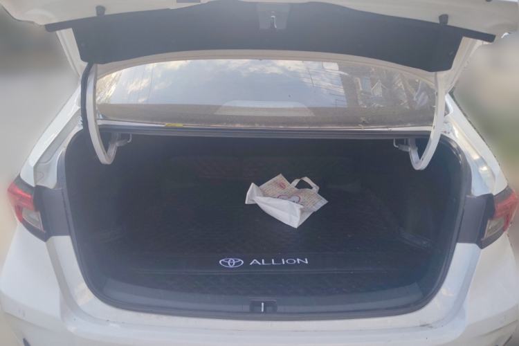 Used Toyota Allion 2023 2.0L Elite Edition Trunk