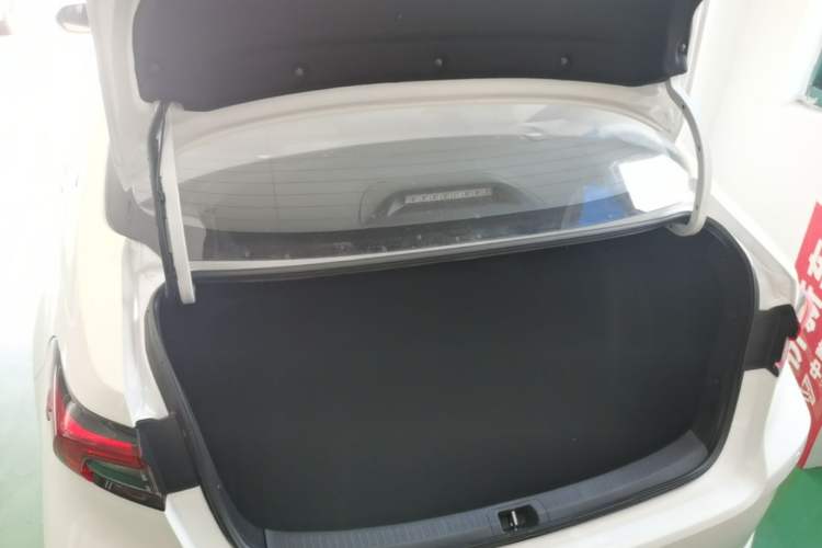 Used Toyota Allion 2023 2.0L Pioneer Edition Trunk