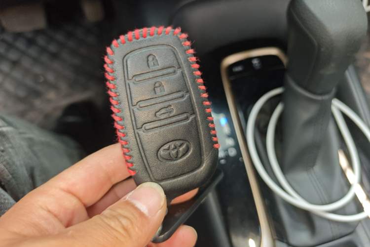 Used Toyota Allion 2023 2.0L Elite Edition Vehicle Key