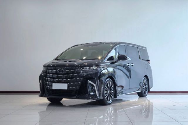 Used Toyota Alphard 2024 Dual-Engine 2.5L Deluxe Edition