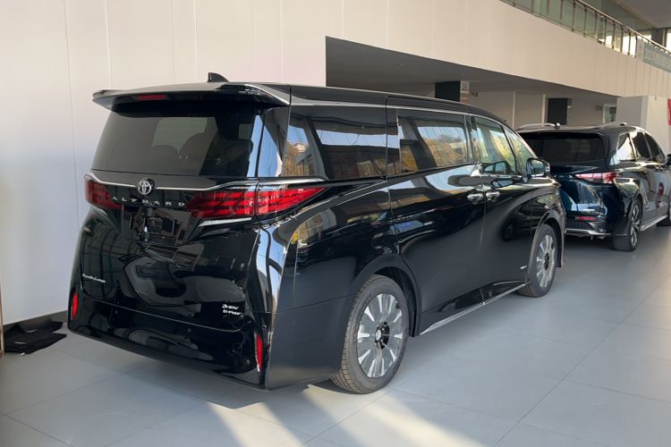 Used Toyota Alphard 2025 Dual-Engine 2.5L Prestige Gold Edition Exterior 3