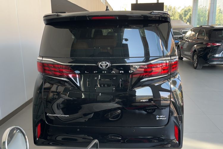 Used Toyota Alphard 2025 Dual-Engine 2.5L Prestige Gold Edition Exterior 4