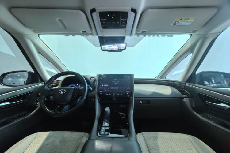 Used Toyota Alphard 2024 Dual-Engine 2.5L Deluxe Edition Interior 1