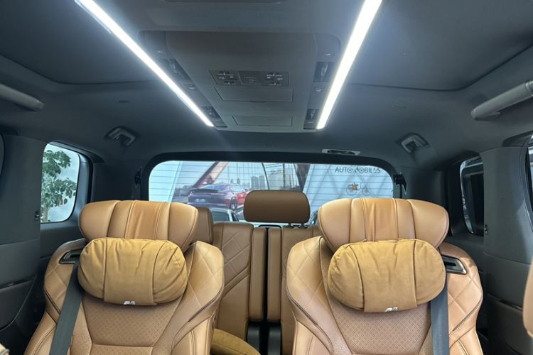 Used Toyota Alphard 2024 Dual-Engine 2.5L Prestige Edition Interior 13