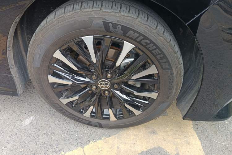 Used Toyota Alphard 2024 Dual-Engine 2.5L Prestige Edition Right Front Wheel Hub