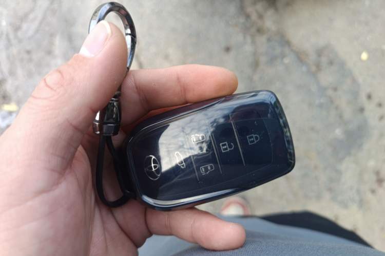 Used Toyota Alphard 2024 Dual-Engine 2.5L Prestige Edition Vehicle Key
