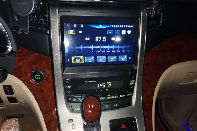 Used Toyota Alphard 2011 3.5L Luxury Edition Audio And AC Panel