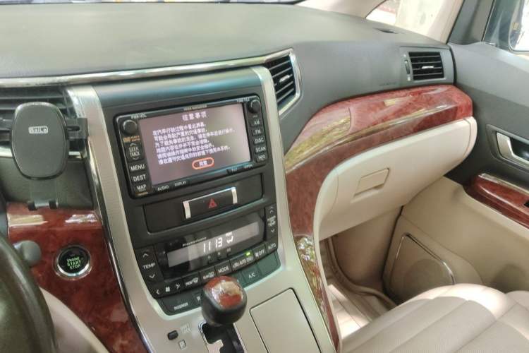 Used Toyota Alphard 2011 2.4L Luxury Edition Audio And AC Panel