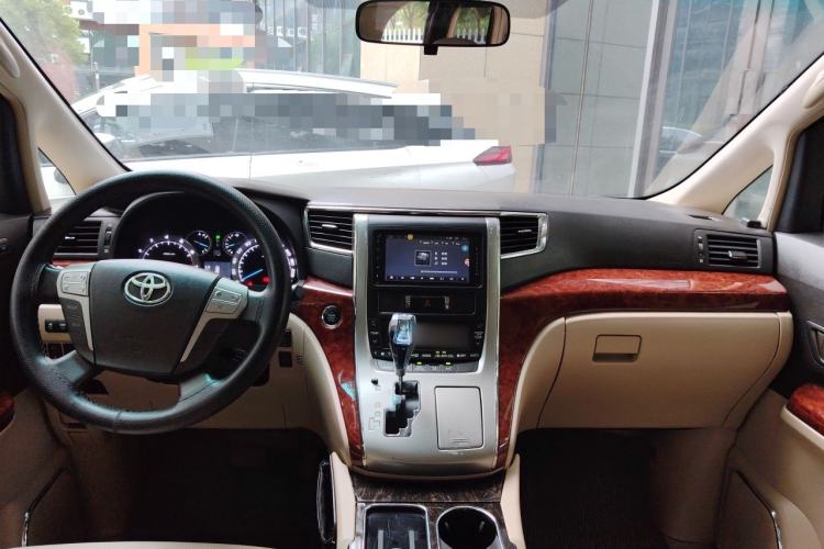 Used Toyota Alphard 2011 3.5L Luxury Edition Center Console