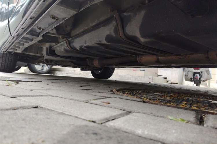 Used Toyota Alphard 2011 3.5L Luxury Edition Chassis Rear Left