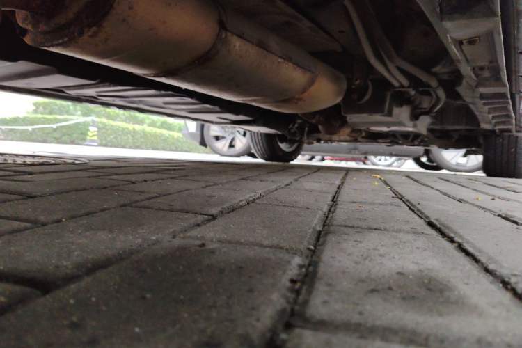 Used Toyota Alphard 2011 3.5L Luxury Edition Chassis Rear Right