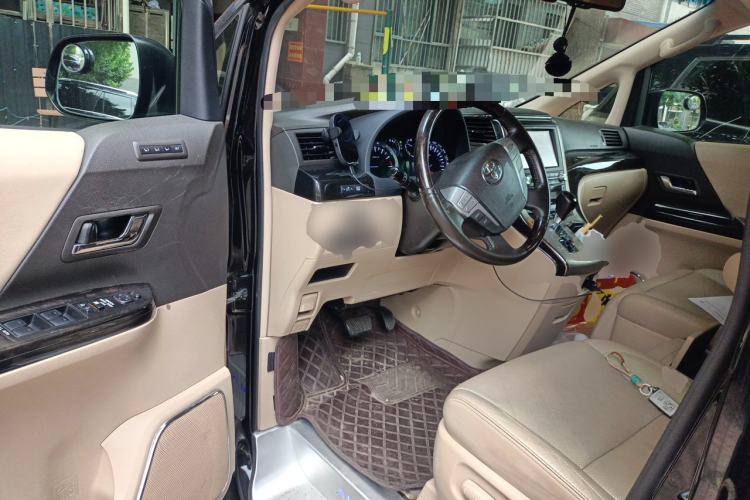 Used Toyota Alphard 2011 3.5L Luxury Edition Driver Seat