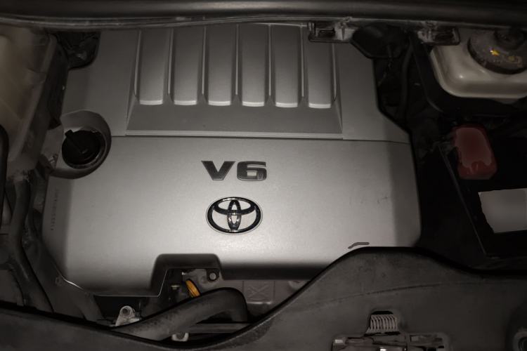 Used Toyota Alphard 2011 3.5L Luxury Edition Engine Bay