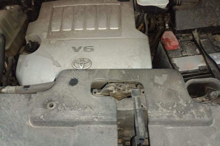 Used Toyota Alphard 2011 3.5L Luxury Edition Engine Bay