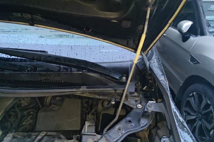 Used Toyota Alphard 2011 3.5L Luxury Edition Engine Bay Left