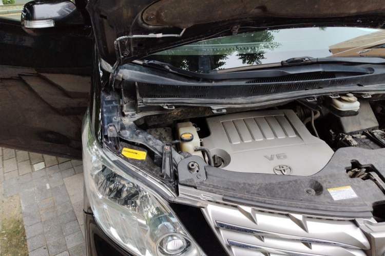 Used Toyota Alphard 2011 3.5L Luxury Edition Engine Bay Right