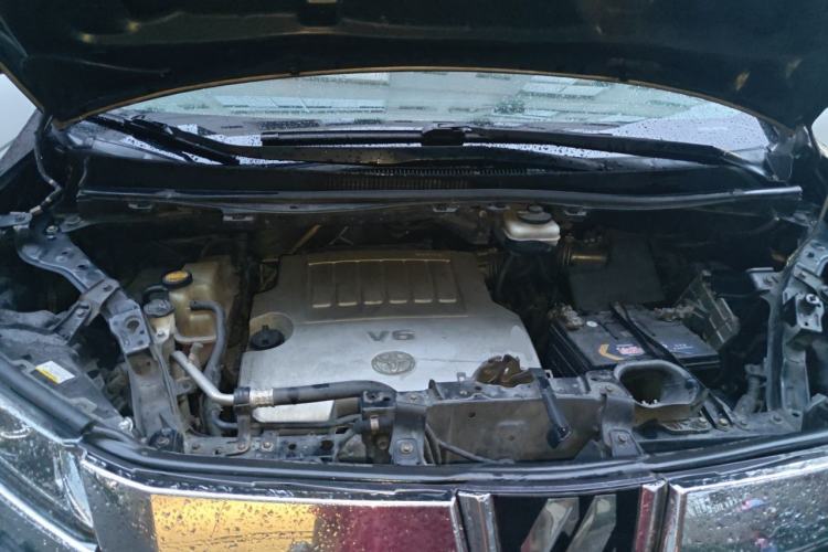 Used Toyota Alphard 2011 3.5L Luxury Edition Engine Bay