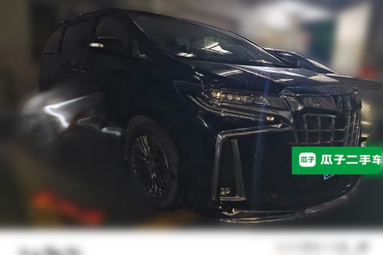 Used Toyota Alphard 2011 3.5L Luxury Edition Front Right 45 Deg