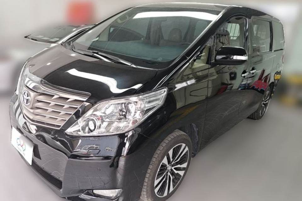 Toyota Alphard 2011